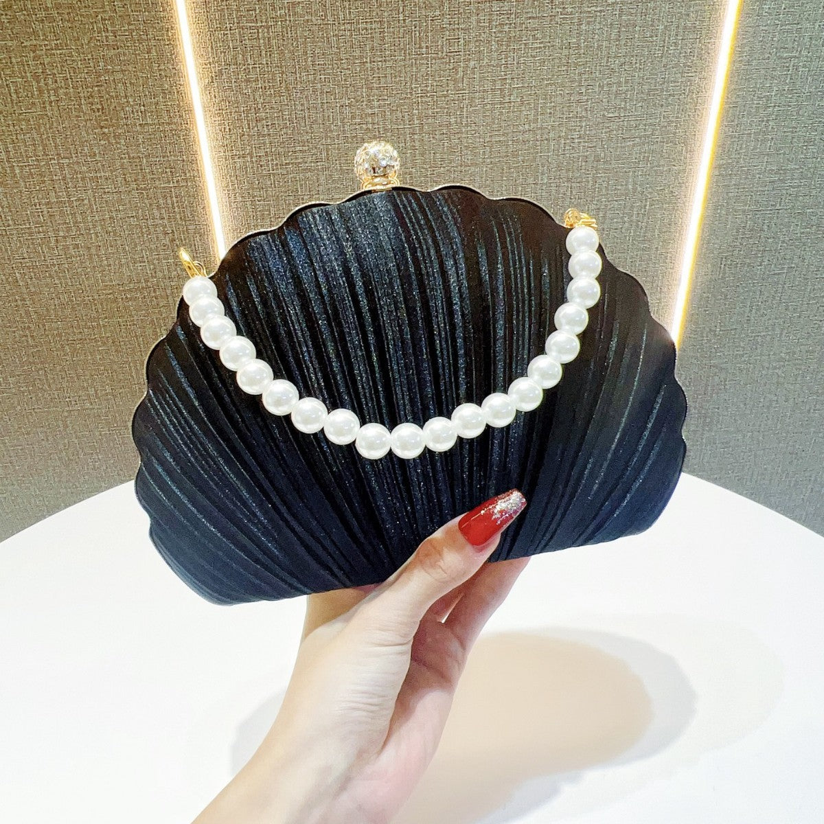 Pearl Shell Evening Clutch Bag