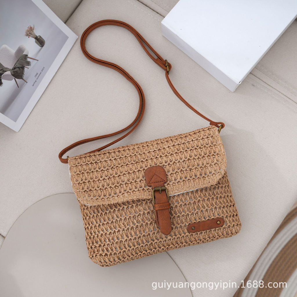 Vintage straw messenger crossbody bag